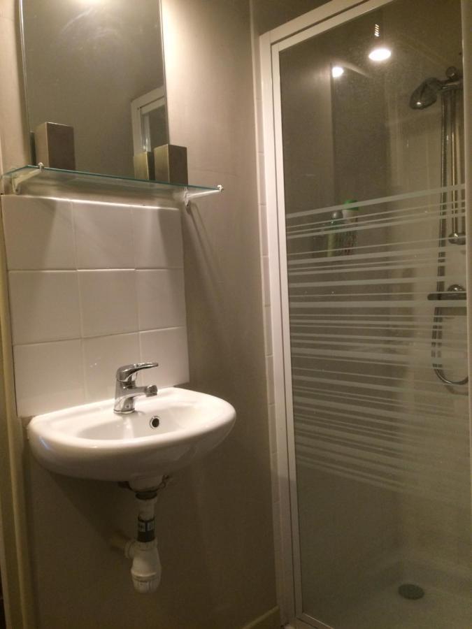 Bed and Breakfast 15 Rue Francois Bretagnolle Le Lonzac Esterno foto